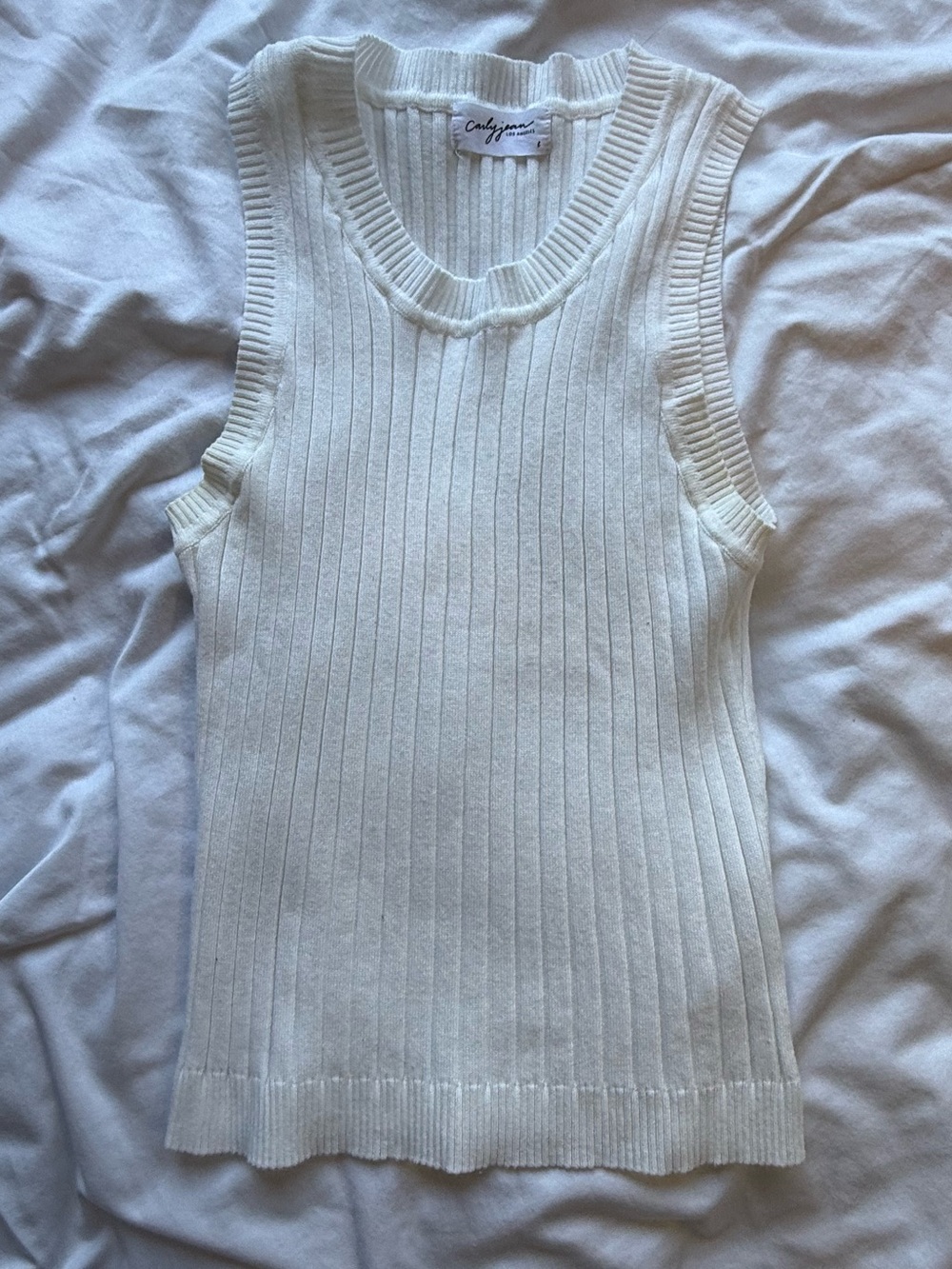 Carly Jean Los Angeles White Ribbed Sleeveless Knit Tank